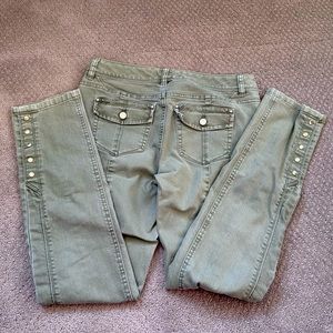 White House, Black Market Green Size :2R Ankle Jeans